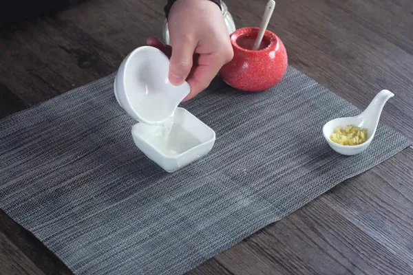 赛螃蟹的做法 赛螃蟹怎么做