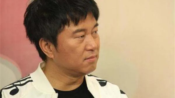 曾经27岁出道大火40岁被抓的满文军,现状如何?