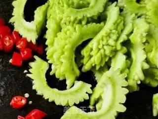 清炒苦瓜