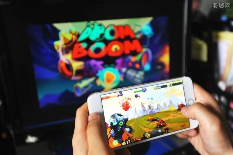 女子玩游戏花170万 揭秘游戏行业暴利的背后真相