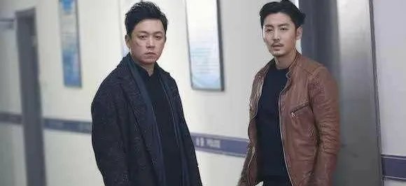 潘粤明和董洁已经离婚8年，这八年他们过的怎么样？