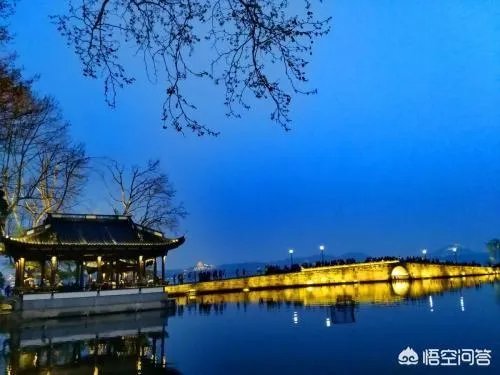 杭州天都城山寨了整个巴黎,大家怎么看?