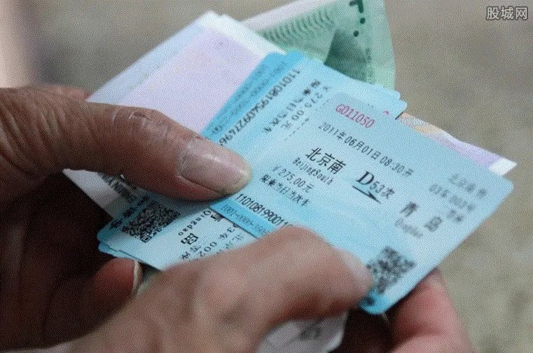 高铁票退票手续费怎么算 具体情况如下