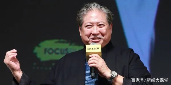 69岁洪金宝近照曝光,唱歌的时候气势很足,他的身体咋样?