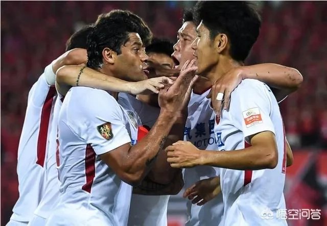 上港客场5比4恒大，赢下天王山之战，拿下这场比赛后，上港是不是可以说拿下冠军了？