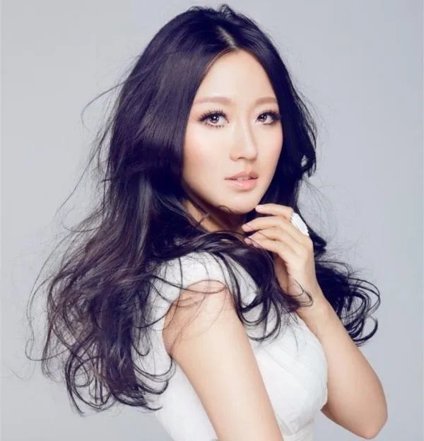 潘长江女儿的照片