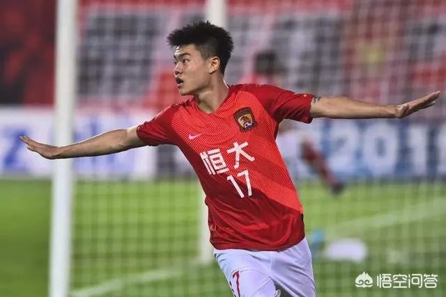 国青四小天鹅现在近况如何？