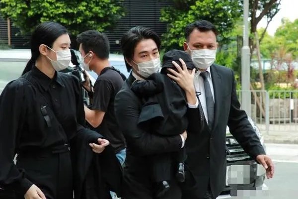 赌王何鸿燊丧礼如期举行却不下葬，这里面有什么讲究吗？