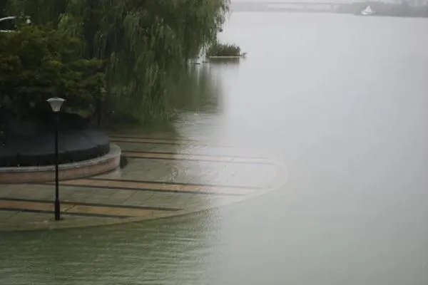 “烟花”破浙江登陆台风单站雨量极值,水利部做出了哪些警示?