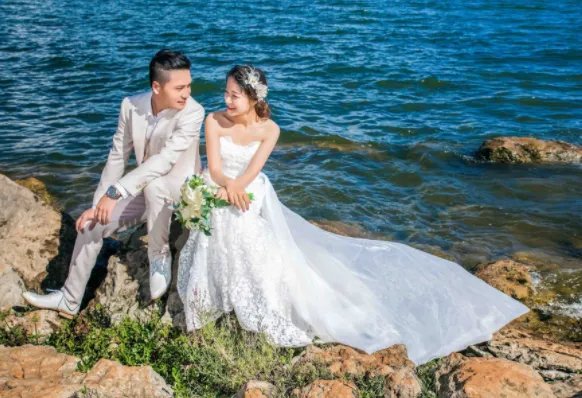 婚纱照几月份拍比较好