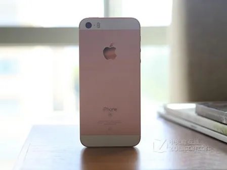 惊艳1200万像素 iPhone SE售价2880元