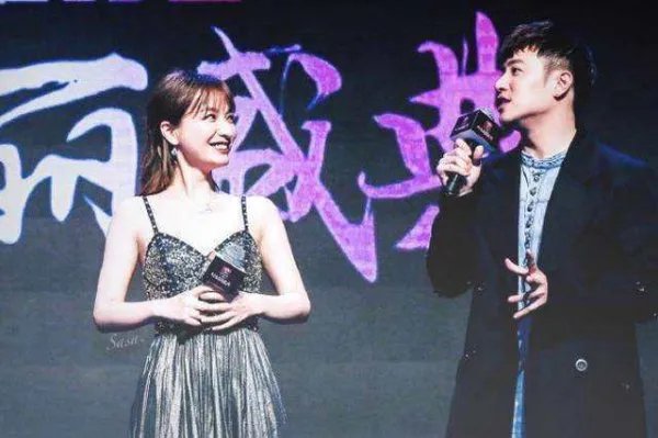 吴昕潘玮柏在COSMO盛典宣布有新惊喜,是在一起了吗?