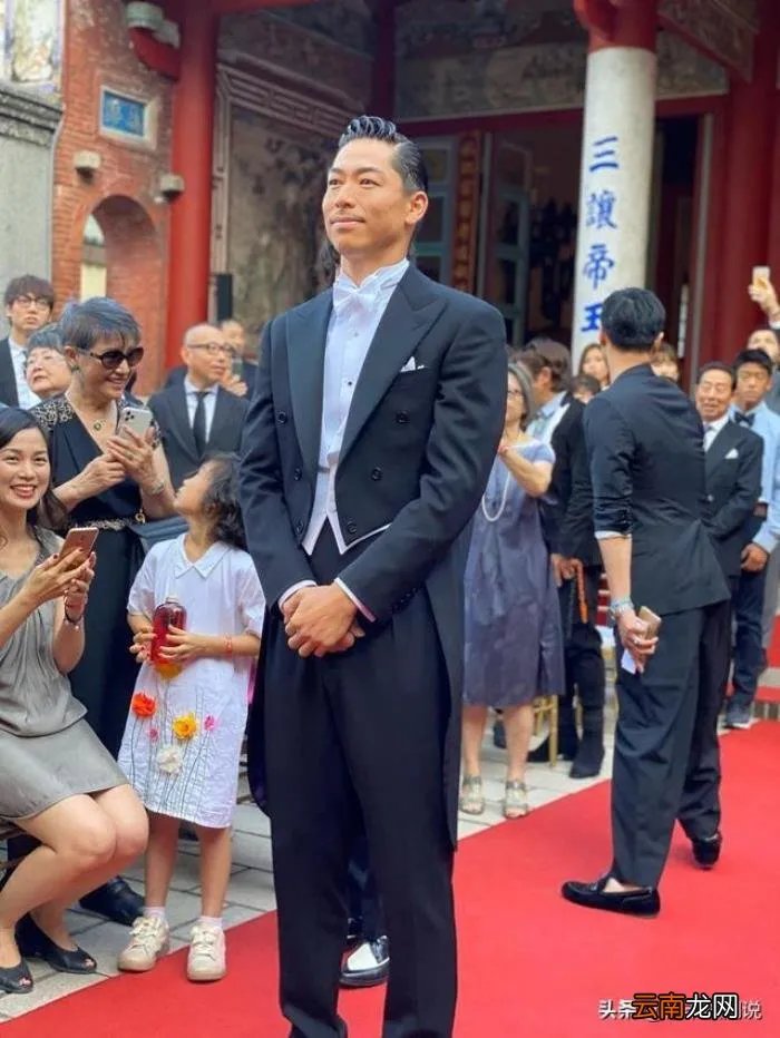 黑泽良平父母显得异常感性 黑泽良平家世很厉害吗