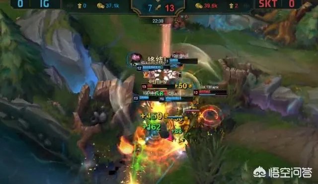 英雄联盟洲际赛IG战胜SKT，网友称微笑话真多，一直抢解说的话，你怎么看？