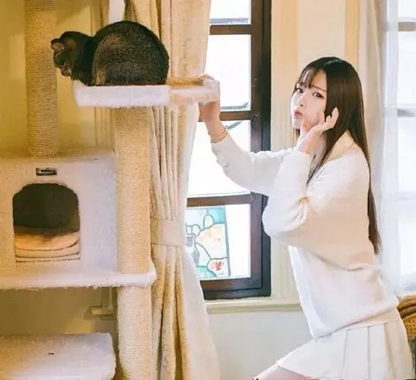 a4腰女神是哪个学校的？a4腰女神图片大全