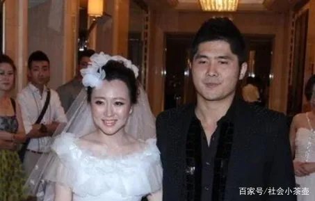 潘长江女儿30岁嫁豪门,人称“潘十亿”的潘阳如今过得怎么样?