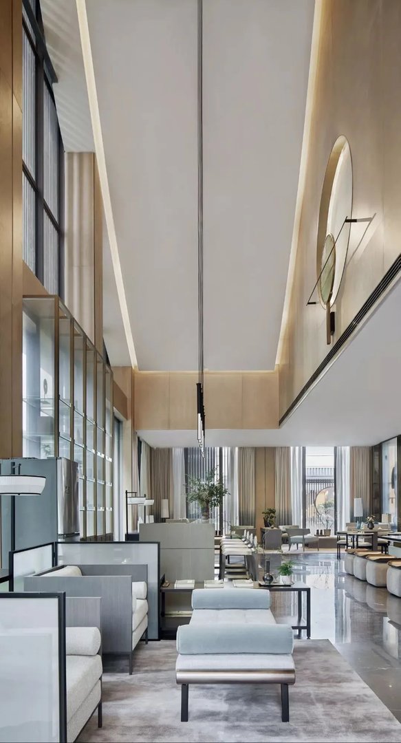 黄鹤楼中吹玉笛，江城五月落梅花的武汉，自古就被誉为“江城”，...