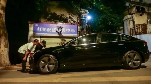 特斯拉被爆拒绝交付团购Model 3，这是为什么？