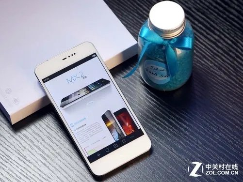 窄边框+高性能组合 三星S4领衔热销推荐