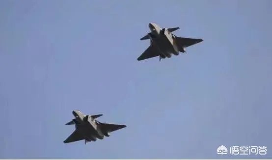 珠海航展开幕当天，歼20编队进行了飞行表演，大家有何评价？
