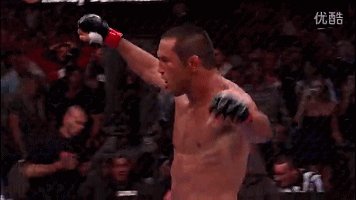 现在小学在教跆拳道操比较多，为什么教传统武术的很少呢？