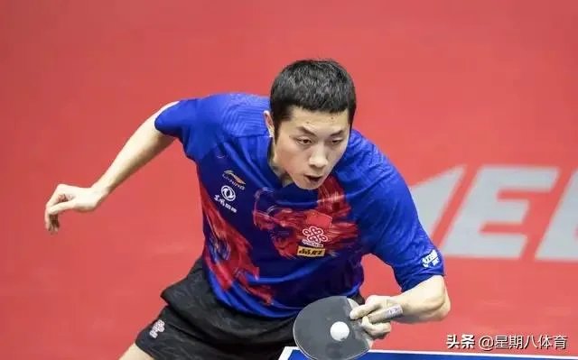 许昕最后一击战胜王楚钦瞬间，为何摸着自己的后脑勺直摇头，如何解读这一举动？