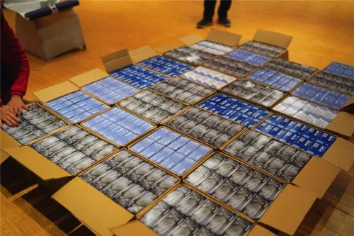 众志成城 共克时艰 派米雷集团驰援武汉