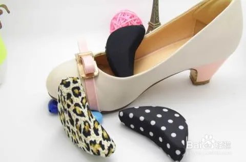 高跟鞋子大了怎么办