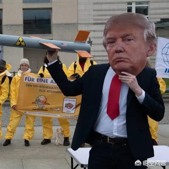 普京宣布俄罗斯暂停《中导条约》以回应美国，对此你怎么看？