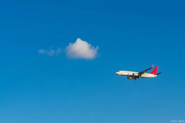 东航坠机现场仍未找到幸存者，我们如何才能抚平遇难者家属的伤痛？