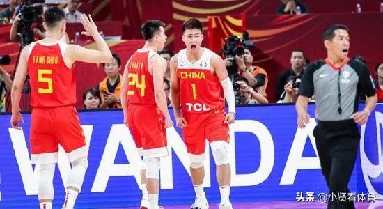 世界杯首战，中国男篮球员周琦拼到抽筋，如何评价周琦的拼搏精神？