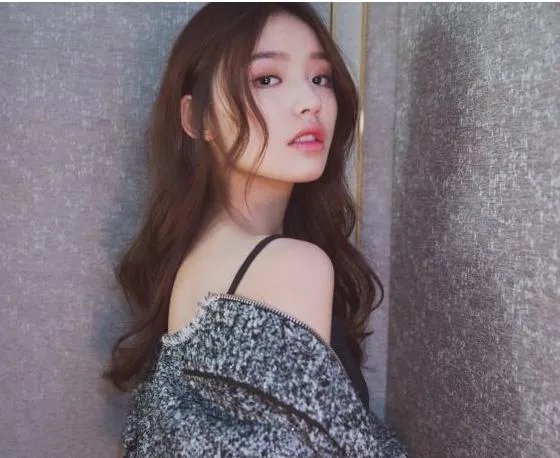 2019港姐选美第二轮面试照曝光,你关注了哪些选手?