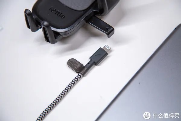 车载手机支架对比测评