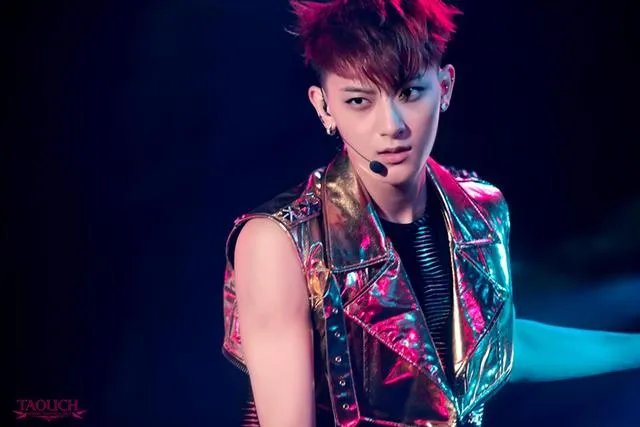 怎么看待2017.11.1黄子韬二审胜诉，SM主张“专属经纪权”被驳回？