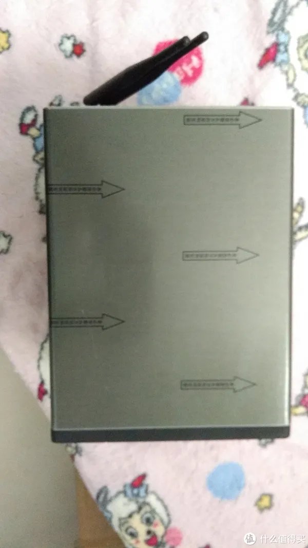 万由 U-NAS 硬件改造，不一样的高级玩法