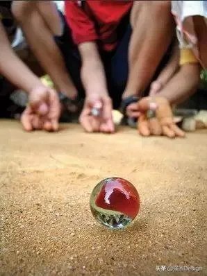 第一批90后奔三倒计时，哪个瞬间，觉得自己已不再年轻？