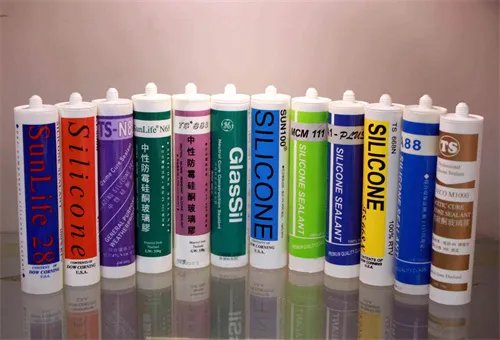 玻璃胶多久可以凝固