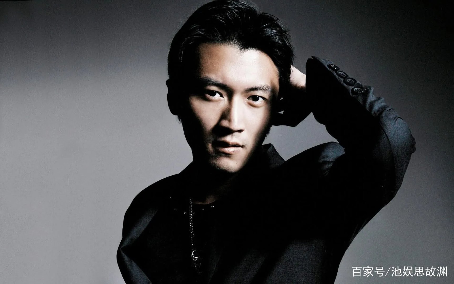 谢霆锋不再隐瞒，坦言与王菲的感情现状，离开张柏芝的他后悔了吗？