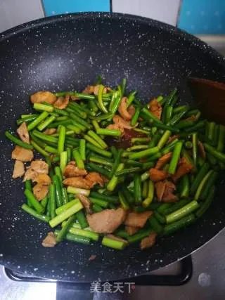 蒜薹炒肉