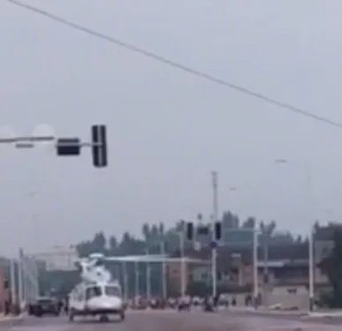 四川男子国庆开飞机回家是什么情况？