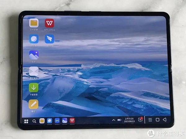 为什么说小米首款折叠屏只是个半成品？小米MIX FOLD优点缺点一文全解析