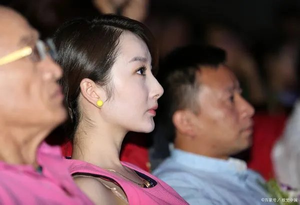 李兆会与程媛媛结婚照