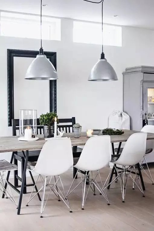 充满设计感的现代风格餐桌，餐厅照样时尚！