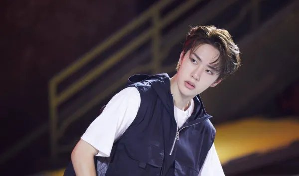 王一博家庭条件如何?是家境好才能去韩国当练习生吗?