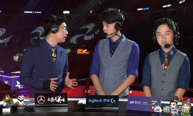 英雄联盟洲际赛IG战胜SKT，网友称微笑话真多，一直抢解说的话，你怎么看？