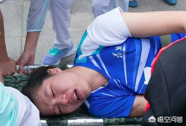 傅园慧透露退役想法，请不起“队医”是怎么回事？