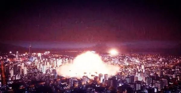 病变歌词一共有几句。