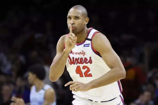 费城76人队的“死 亡 五 大”问题被谁解决了?