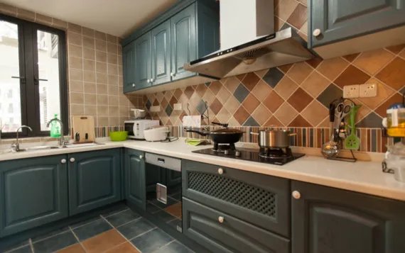 全屋定制加盟费是多少？