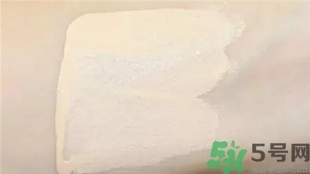 圣罗兰ysl羽毛粉底液怎么样?ysl羽毛粉底液评测